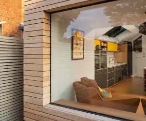 Siberian Larch Cladding Rainscreen - A Grade - Rounded edge Profile 21 mm Thickness