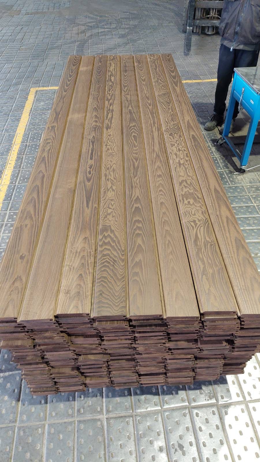 Thermo Ash Hardwood TGV Timber Cladding Boards - Image 3