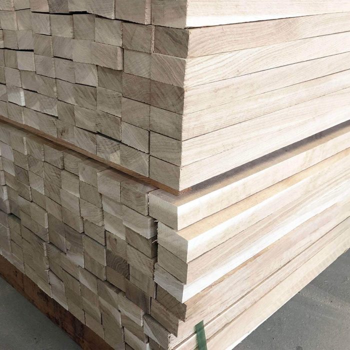 1Azuolo-ruosiniai-sausi Oak-Cladding-battens-slats-Timberulove