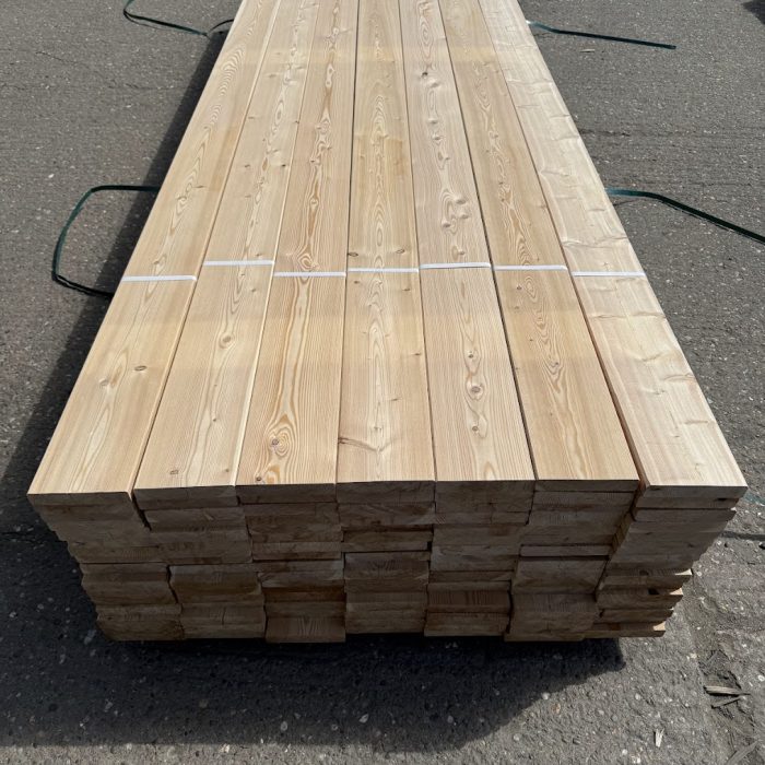 Canadian-Larch-Timber-smooth-Decking-boards-Timberulove-1.jpg