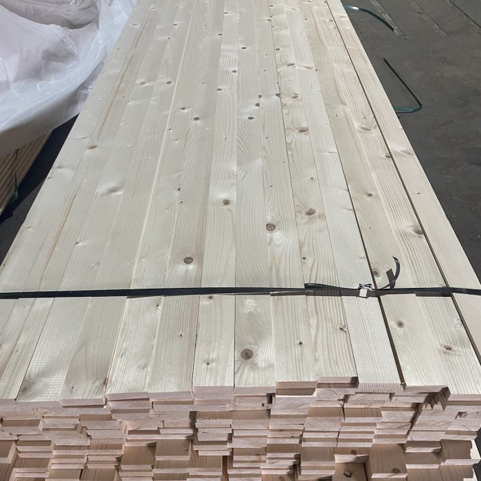 Fencing-timber-Timberulove-1.jpeg Fencing-timber-Timberulove-1.jpeg