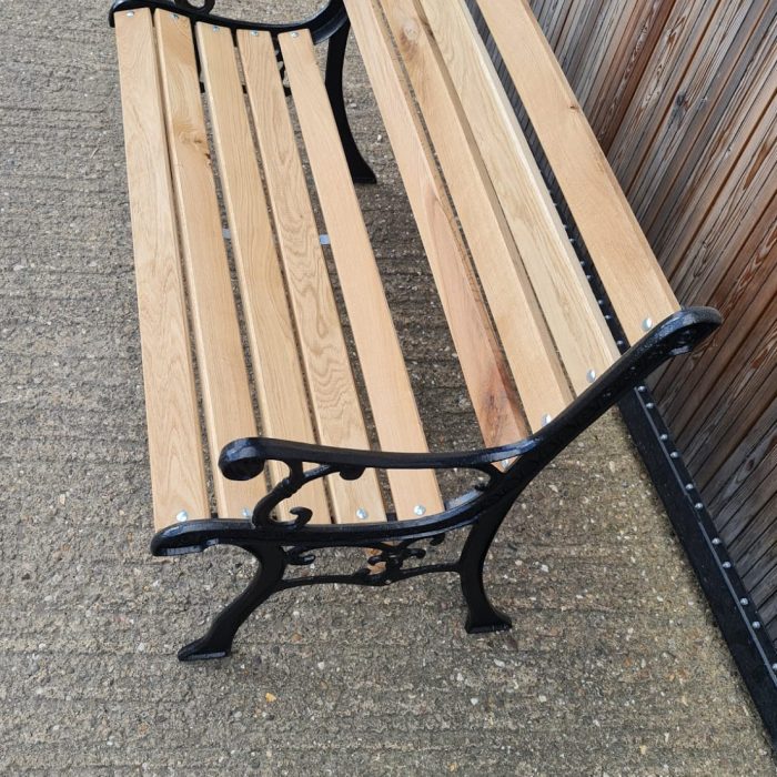 Refurbished-Iron-Cast-Black-Oak-Bench-Timberulove-1.jpg Refurbished-Iron-Cast-Black-Oak-Bench-Timberulove-1.jpg