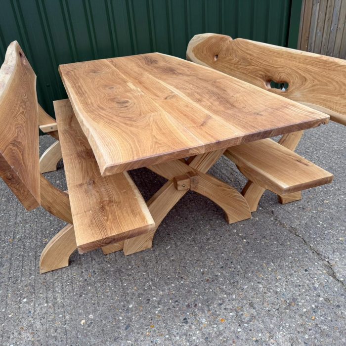 Solid-Oak-Garden-Furniture-set-Timberulove.jpg